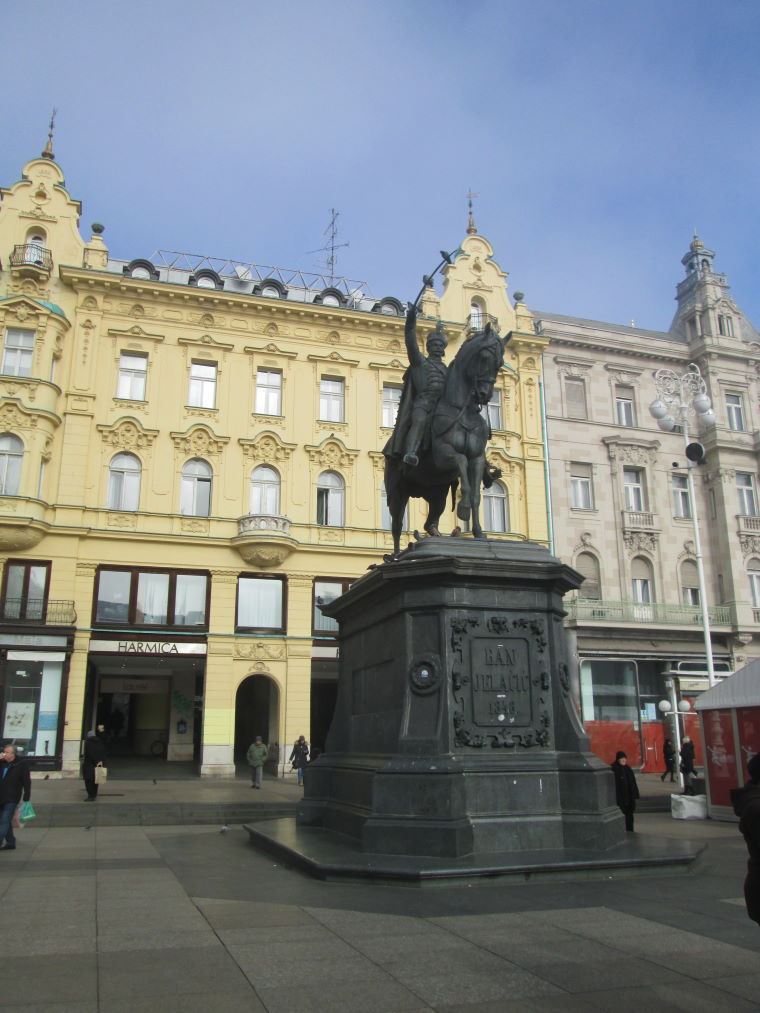 ZAGREB TOUR – Ban